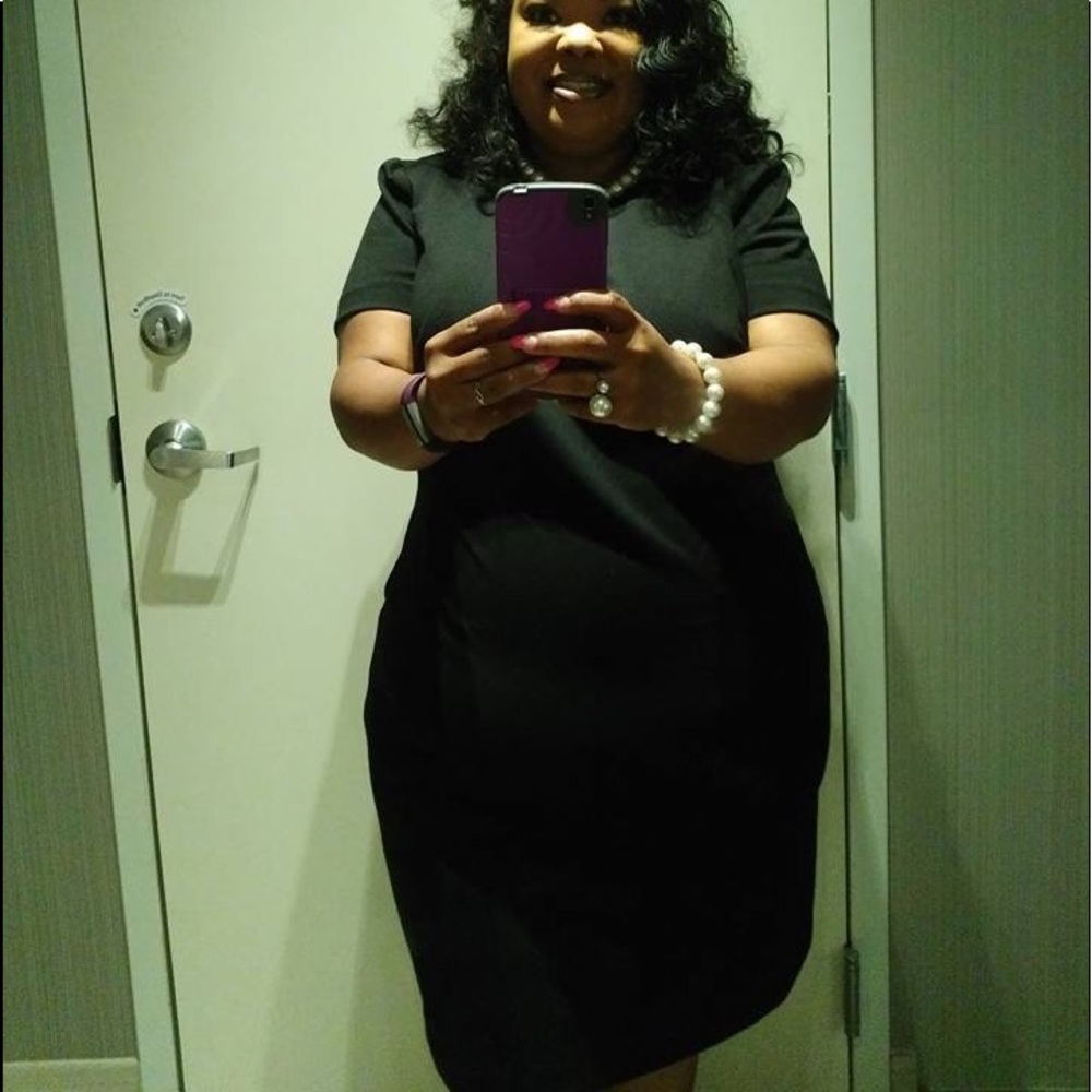 {Plus Size} classic black dress